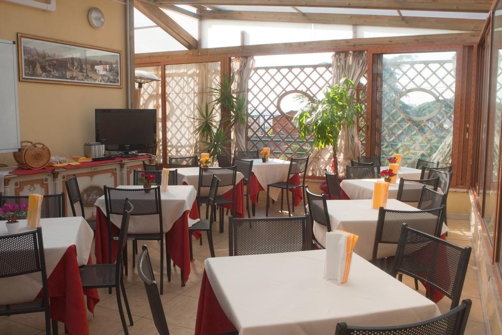 Hotel Antico Acquedotto Rome Restaurant photo